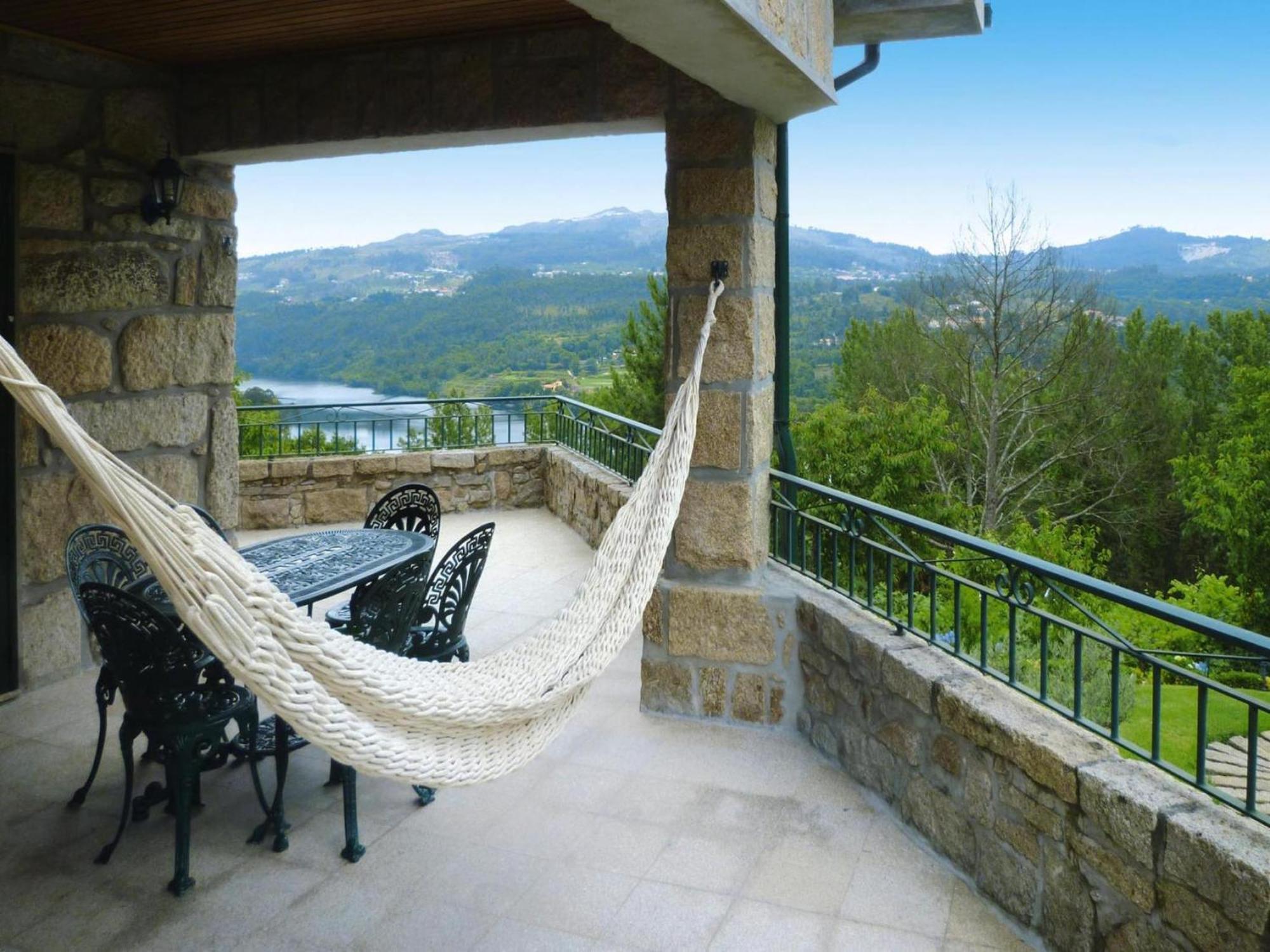 Holiday Home, Luzim Kültér fotó